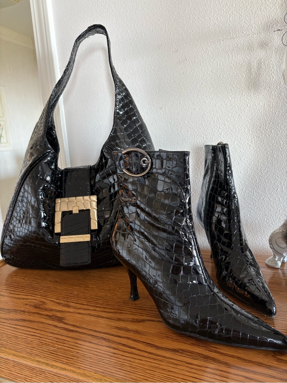 Michael Kors Black Croc-Embossed Shoulder Bag with Gold Buckle Accent - Picture 3 of 3